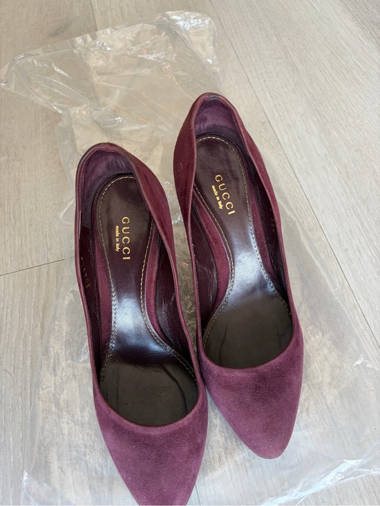 Gucci Shoes - Gucci Burgundy Suede Pointed-Toe Pumps